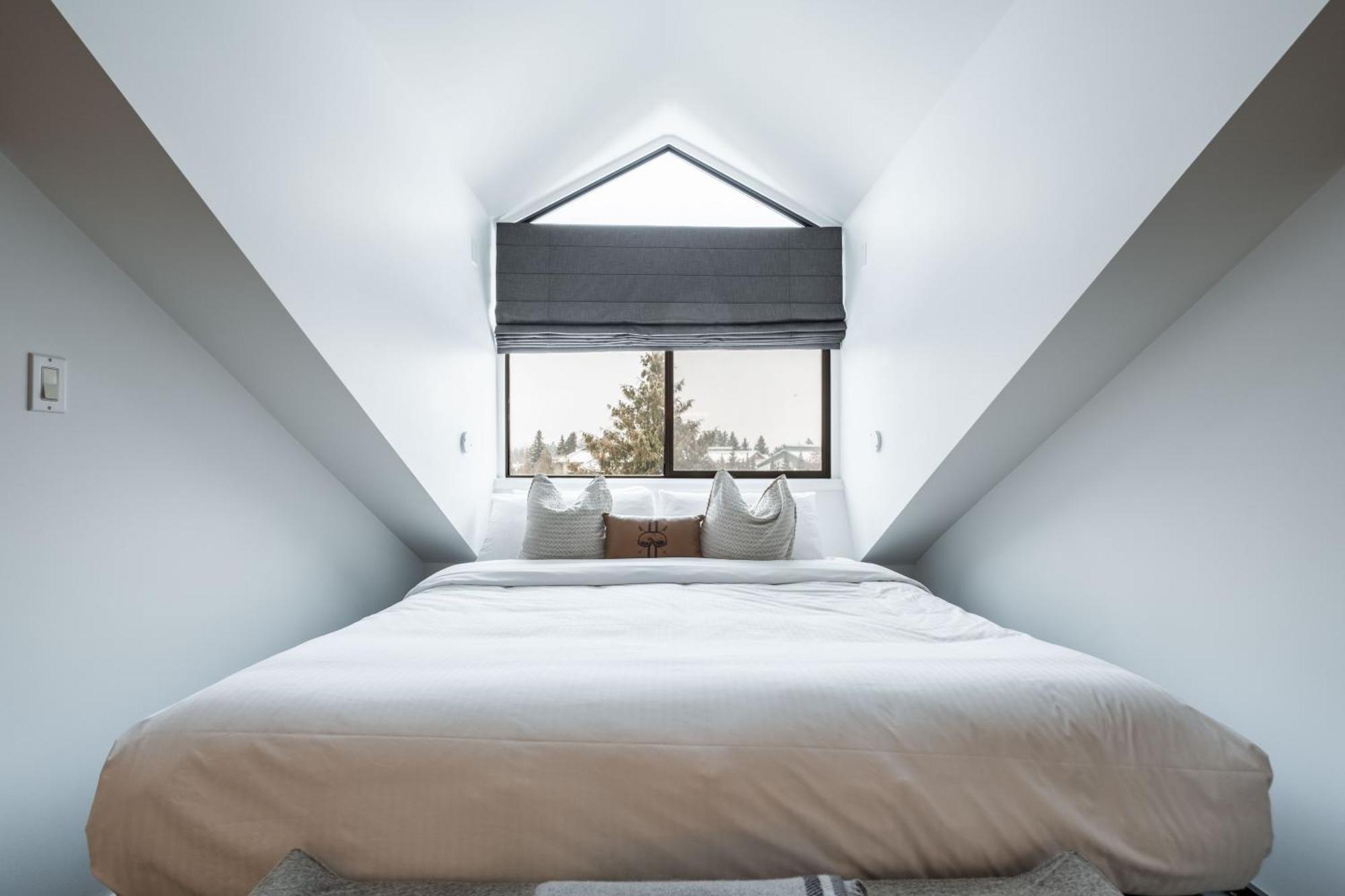 Rainbow By Outpost Whistler Villa Luaran gambar